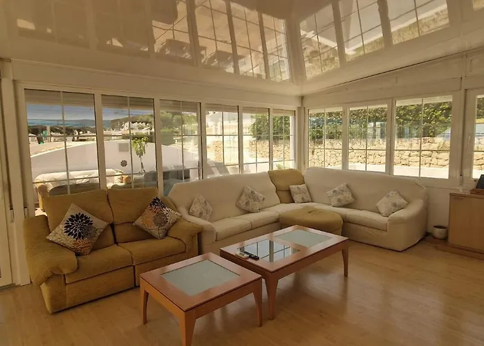 Beachfront 빌라